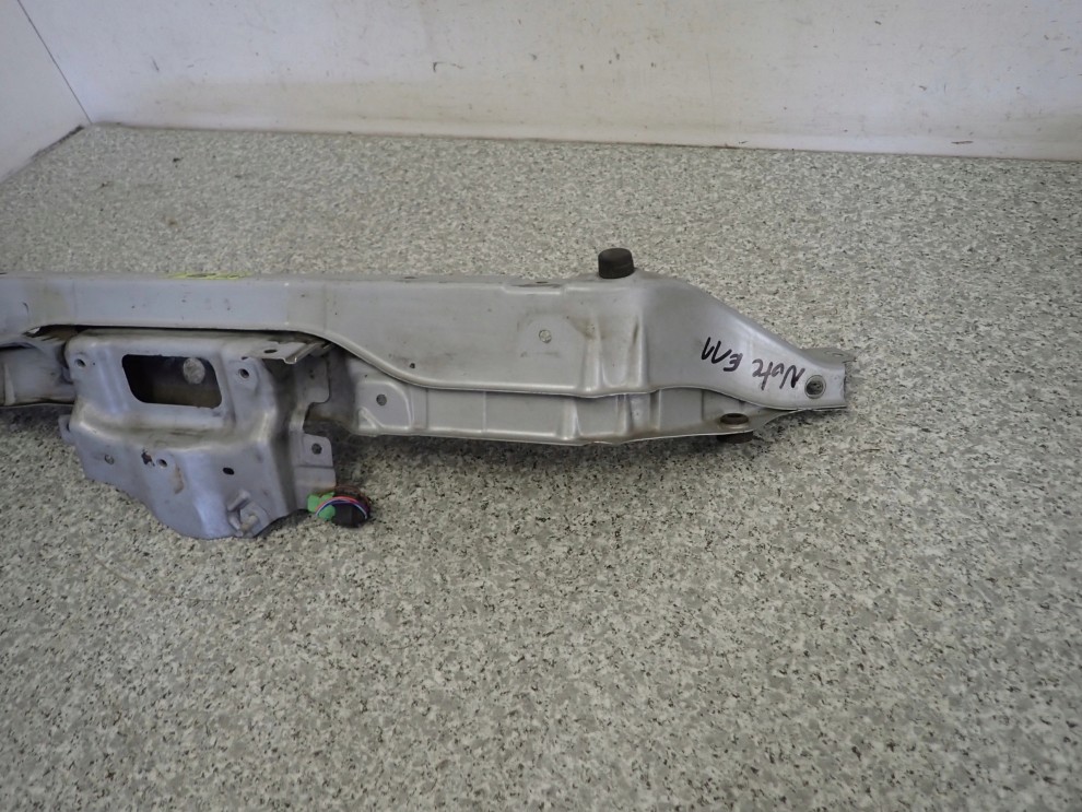 NISSAN NOTE E11 06-11 BELKA GÓRNA PASA PRZEDNIEGO 4/6