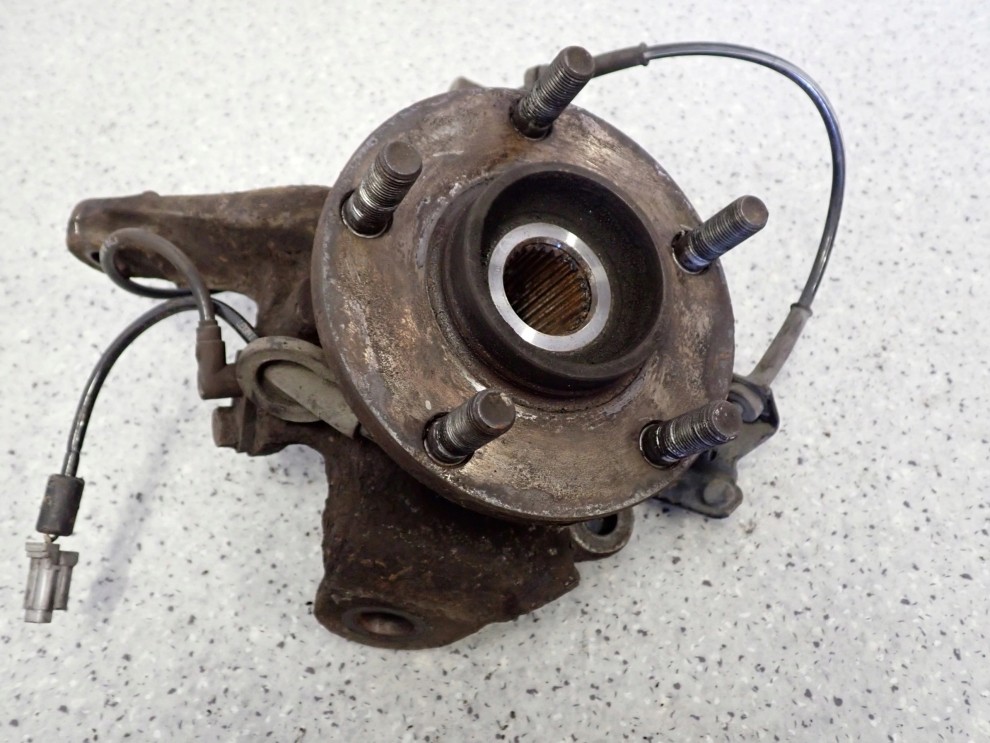 NISSAN ALMERA TINO ZWROTNICA PRZEDNIA PRAWA 2/5