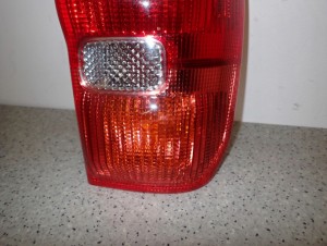 TOYOTA RAV4 RAV 4 II 99-02 LAMPA TYLNA PRAWA 4/6 MINIATURA