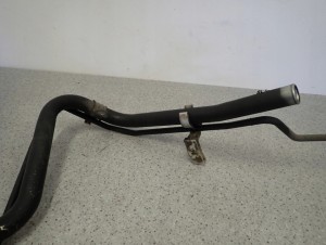 TOYOTA VERSO 09-13 RURA WLEWU PALIWA 6/6 MINIATURA