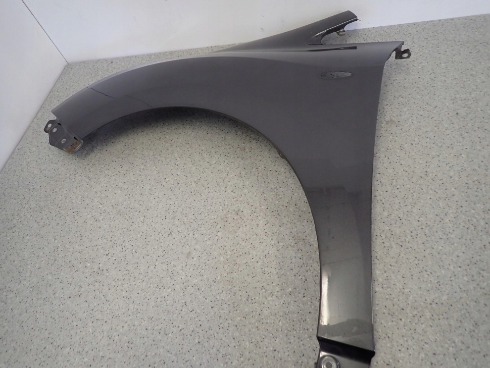 TOYOTA VERSO 09-13 BŁOTNIK PRZEDNI LEWY 1G3 7/14