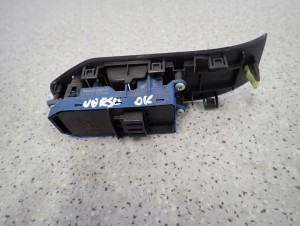 TOYOTA VERSO 09-13 PANEL STEROWANIA SZYB PRZEDNI LEWY 2 SZYBY EUROPA 5/5 MINIATURA