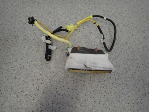 TOYOTA VERSO 09-13 PODUSZKA FOTELA LEWA AIRBAG 3/4 MINIATURA