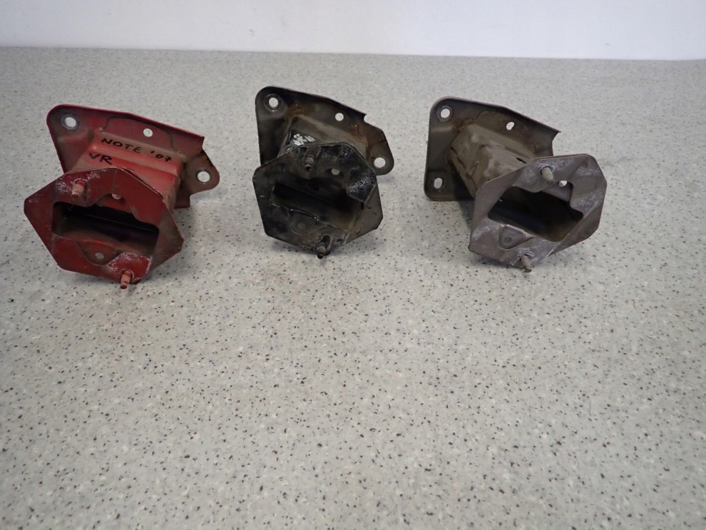 NISSAN NOTE E11 06- 11 STREFA ZGNIOTU WSPORNIK PRZEDNI PRAWY 2/6