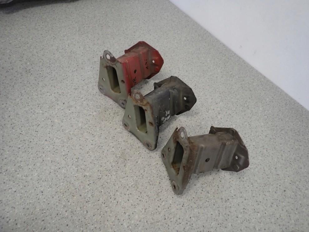 NISSAN NOTE E11 06- 11 STREFA ZGNIOTU WSPORNIK PRZEDNI PRAWY 6/6