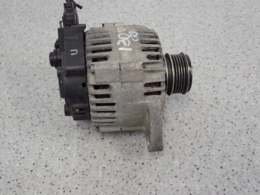 HYUNDAI I30 07- 1.6 CRDI ALTERNATOR 37300-2A110 2/5