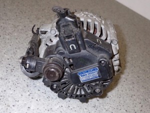 HYUNDAI I30 07- 1.6 CRDI ALTERNATOR 37300-2A110 4/5 MINIATURA