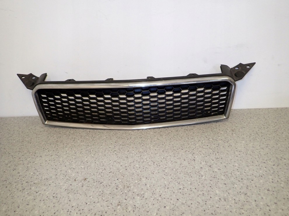 CHEVROLET AVEO HATCHBACK T250 07- ATRAPA PRZEDNIA 1/8