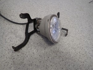 HYUNDAI MATRIX 01-07 HALOGEN PRZEDNI LEWY 4/6 MINIATURA