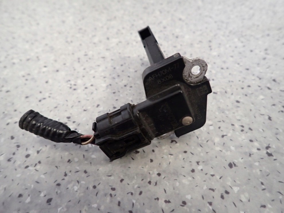 TOYOTA VERSO 09-13 2.0 D4D PRZEPŁYWOMIERZ 3/4