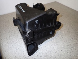 TOYOTA VERSO 09-13 2.0 D4D OBUDOWA FILTRA POWIETRZA 2/5 MINIATURA