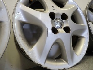 TOYOTA COROLLA E12 FELGI ALUMINIOWE KOMPLET 15\