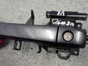 TOYOTA VERSO 09-13 KLAMKA DRZWI PRZEDNIA LEWA 1G3 4/7 MINIATURA