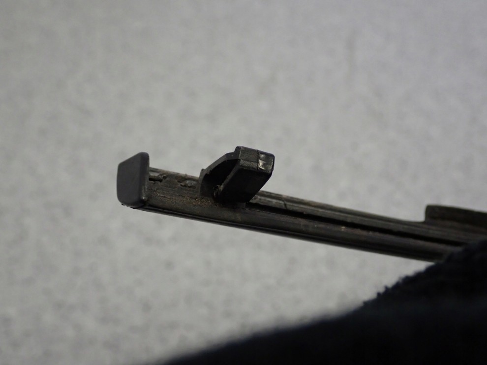 TOYOTA VERSO 09-13 LISWA DRZWI PRZEDNIA LEWA PARAPET 6/6