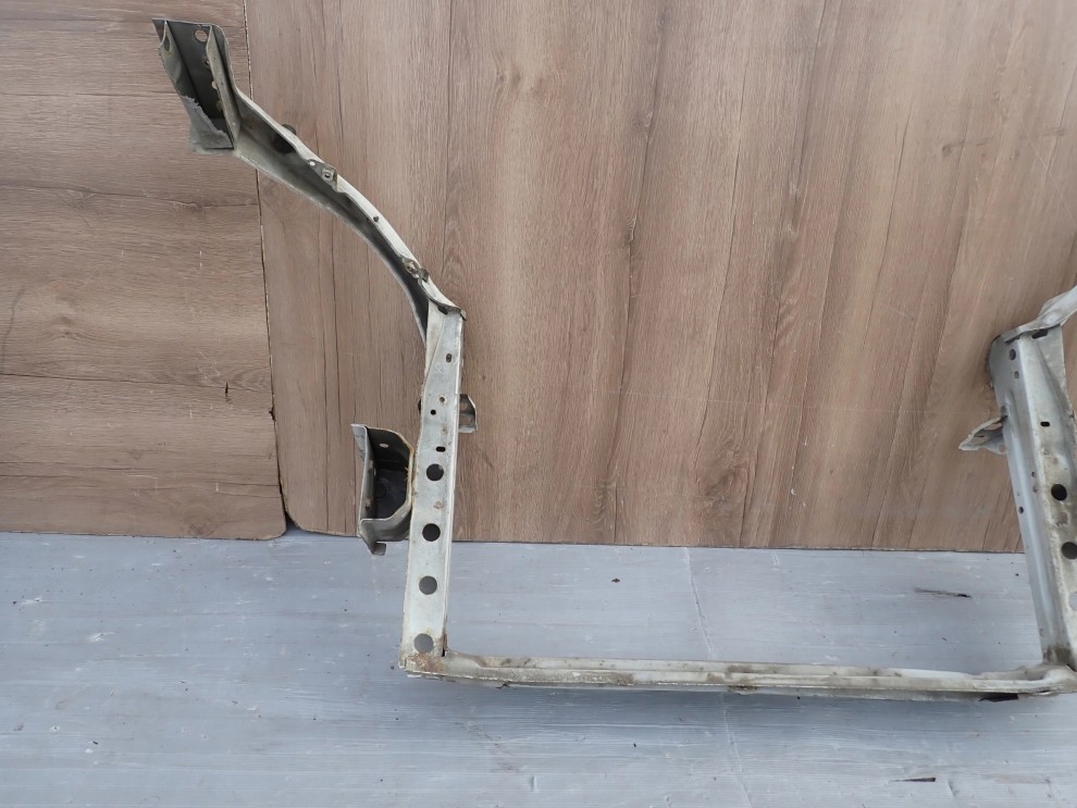 TOYOTA YARIS I 99-05 PAS PRZEDNI WZMOCNIENIE CZOŁOWE 11/13
