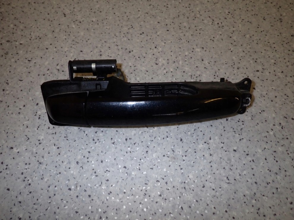 SUZUKI SWIFT MK6 05- KLAMKA PRZEDNIA PRAWA 3/4