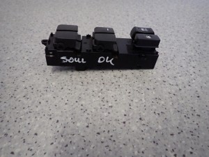 KIA SOUL I 09- PANEL SZYB PRZEDNI LEWY EUROPA 2/4 MINIATURA