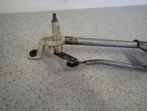 SUZUKI SWIFT 04- MK6 MECHANIZM WYCIERACZEK PRZÓD 9/9 MINIATURA