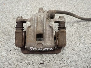 HYUNDAI SONATA 05-09 ZACISK HAMULCOWY TYLNY PRAWY