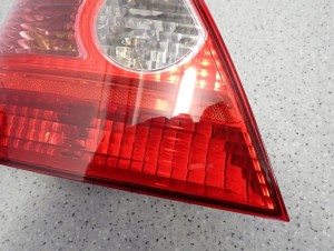 HONDA CIVIC VII 5d 01-03 LAMPA TYLNA LEWA 3/9 MINIATURA