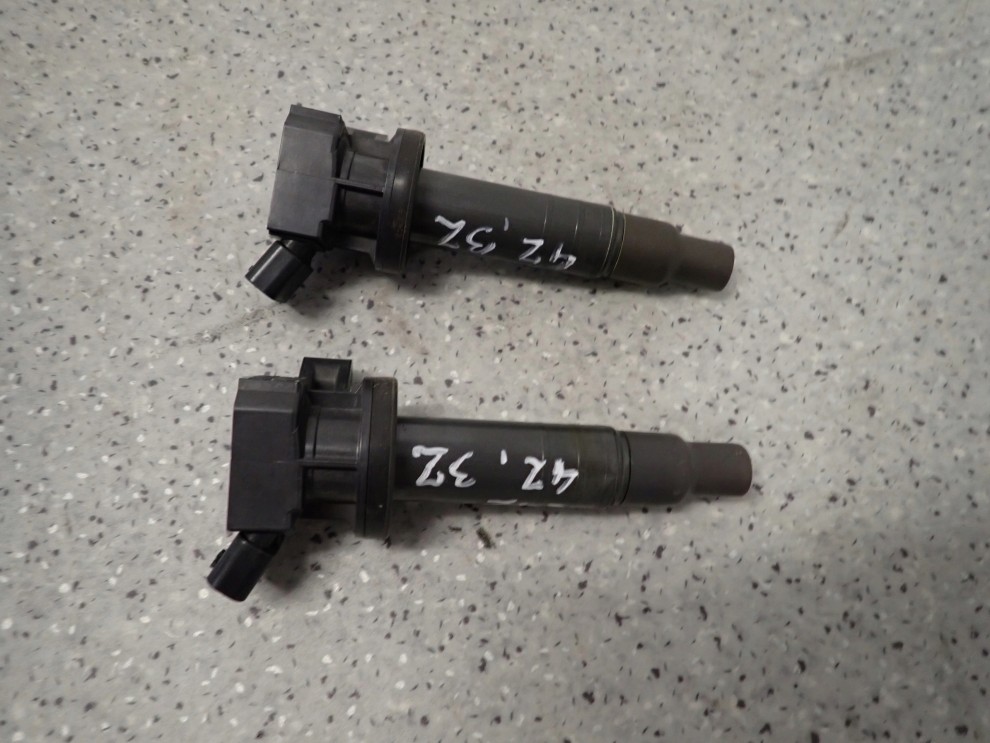 TOYOTA COROLLA E12 1.4 1.6 BENZYNA 02-07 CEWKA ZAPŁONOWA 5/6