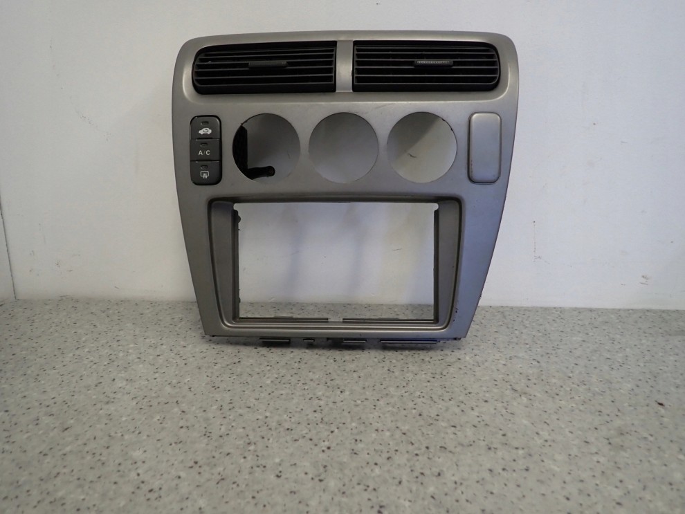 HONDA CIVIC 7 VII GEN 01-05 RAMKA RADIA 3/6