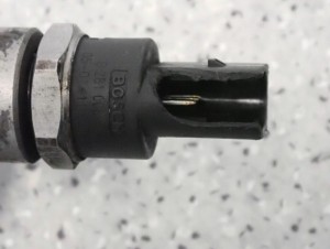 MITSUBISHI COLT CZ3 1.5 DID 04- LISTWA WTRYSKOWA PALIWA Z PRZEWODAMI 4/5 MINIATURA