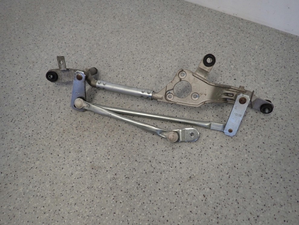 SUZUKI ALTO NISSAN PIXO 09- MECHANIZM WYCIERACZEK PRZEDNICH 5/6