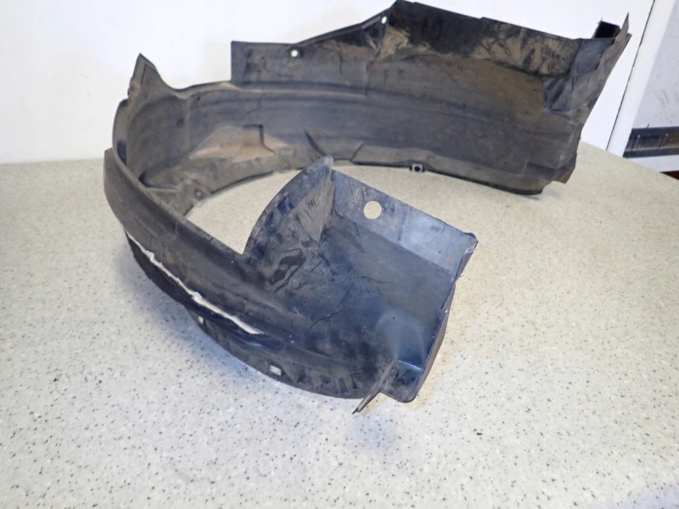 TOYOTA AURIS I 07-12 NADKOLE PRZEDNIE PRAWE 6/12