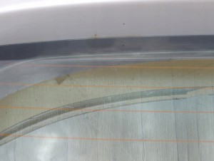 KIA VENGA 09- KLAPA TYLNA SZYBA QU 13/16 MINIATURA