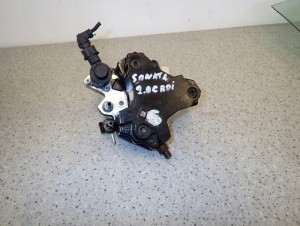 HYUNDAI SONATA V 2.0 CRDI 140KM 05-09 POMPA WTRYSKOWA 3/7 MINIATURA