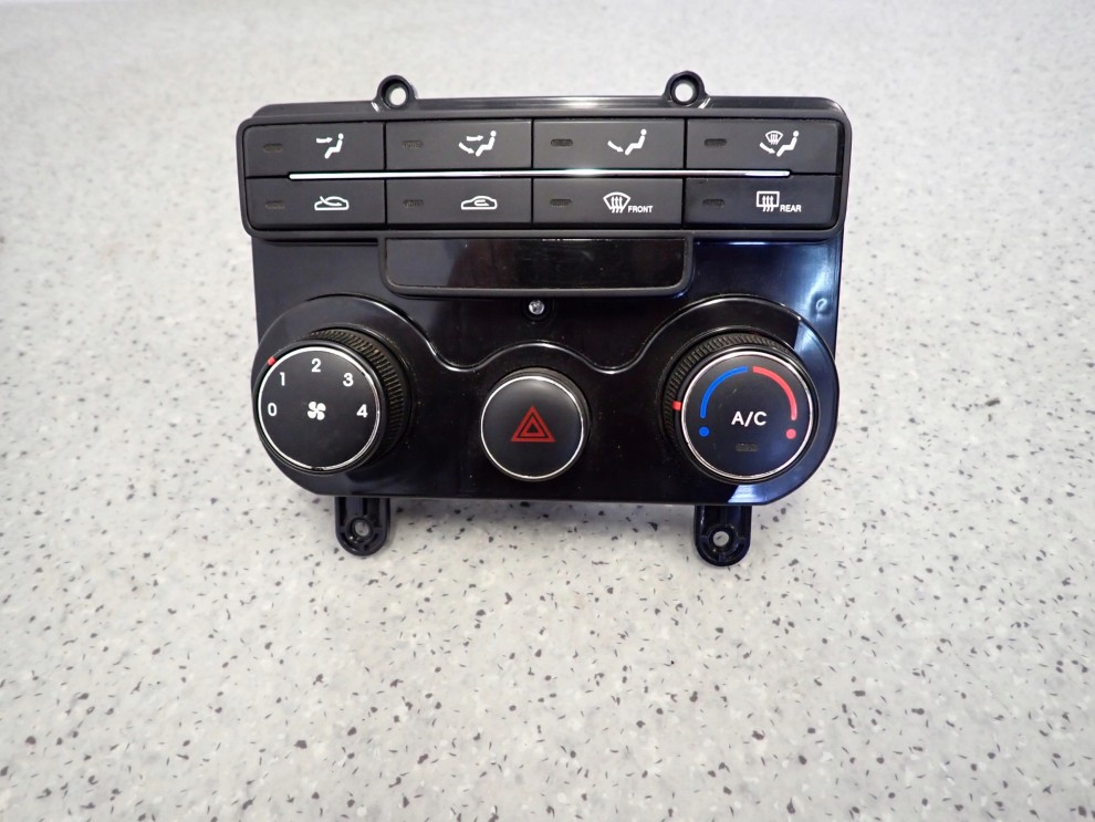 HYUNDAI i30 07-12 PANEL STEROWANIA NAWIEWU 1/7