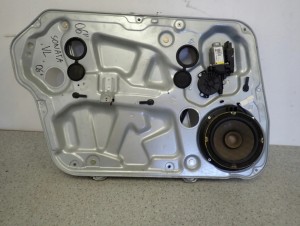 HYUNDAI SONATA V 05-09 PODNOŚNIK SZYBY PRZEDNI LEWY