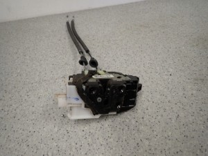 HYUNDAI SONATA V 05-07 ZAMEK DRZWI PRZEDNI LEWY EUROPA 2/7 MINIATURA