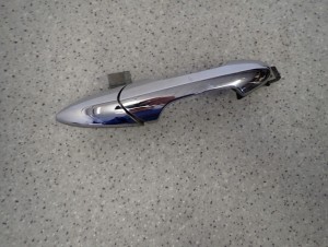 HONDA FR-V FRV 04- KLAMKA ZEWNĘTRZNA TYLNA PRAWA CHROM 3/5 MINIATURA