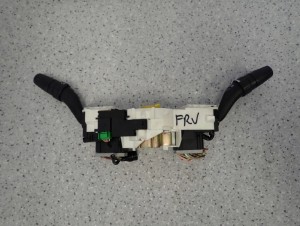 HONDA FRV FR-V 05- PRZEŁĄCZNIK ZESPOLONY ŚWIATEŁ WYCIERACZEK 6/8 MINIATURA