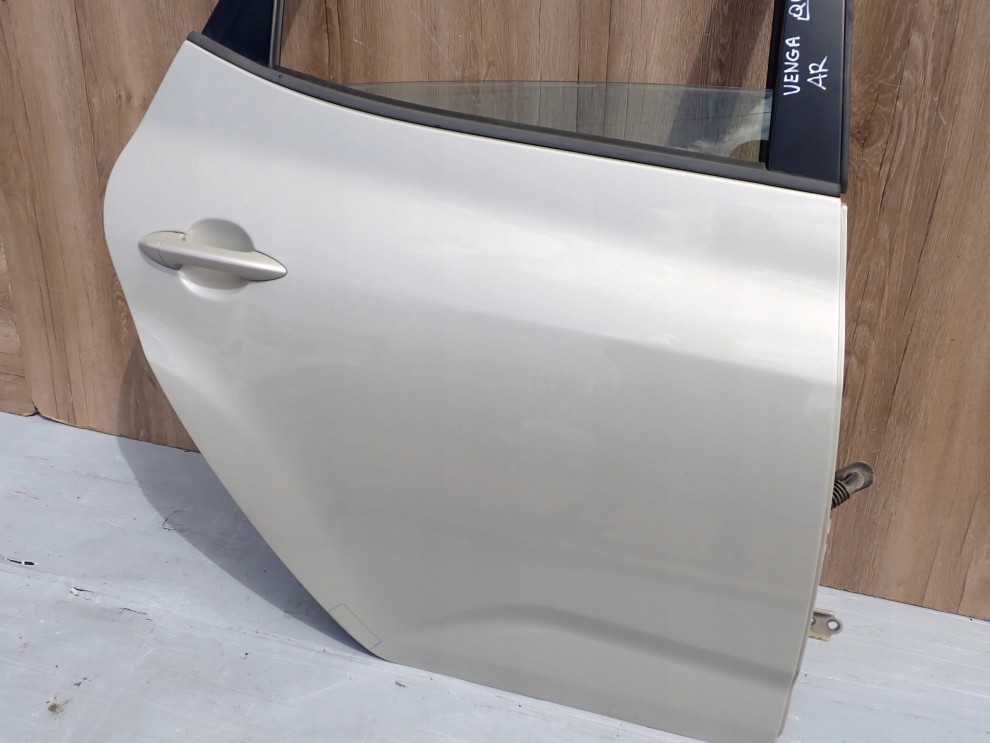 KIA VENGA 09- DRZWI TYLNE PRAWE QU 5/13