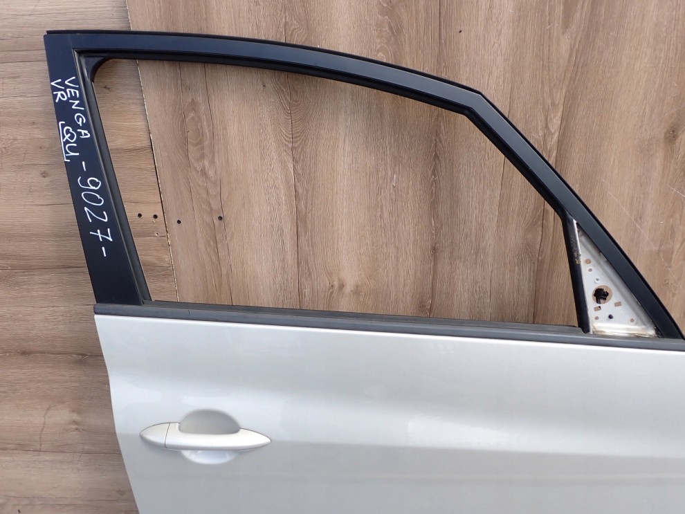 KIA VENGA 09- DRZWI PRZEDNIE PRAWE QU 2/9