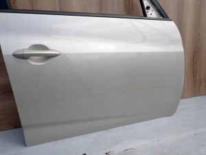 KIA VENGA 09- DRZWI PRZEDNIE PRAWE QU 7/9 MINIATURA