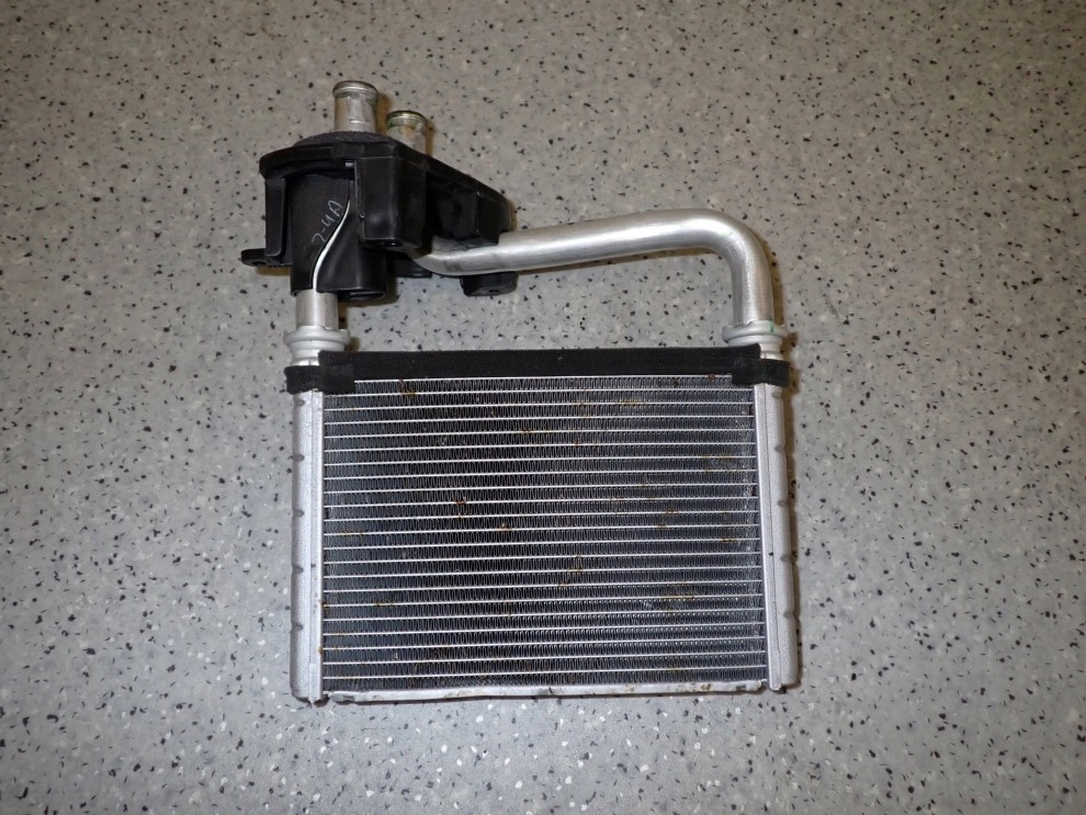 SUZUKI ALTO NISSAN PIXO 09- NAGRZEWNICA RADIATOR 4/6