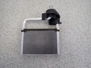 SUZUKI ALTO NISSAN PIXO 09- NAGRZEWNICA RADIATOR