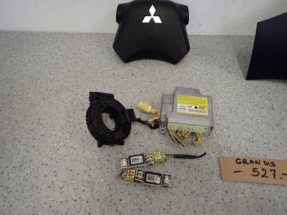 MITSUBISHI GRANDIS 03-11 PODUSZKI POWIETRZNE EUROPA 2/9