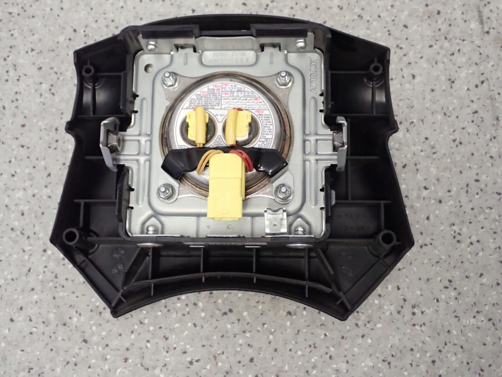 MITSUBISHI GRANDIS 03-11 PODUSZKI POWIETRZNE EUROPA 6/9