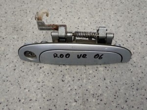 KIA RIO 05-10 KLAMKA DRZWI PRZEDNIA PRAWA 3/4 MINIATURA