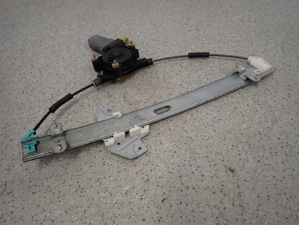 KIA RIO 05-10 PODNOŚNIK SZYBY PRZEDNI PRAWY 3/7