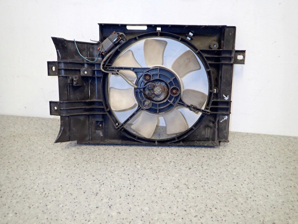 NISSAN MICRA K11 BENZYNA WENTYLATOR CHŁODNICY 1/6