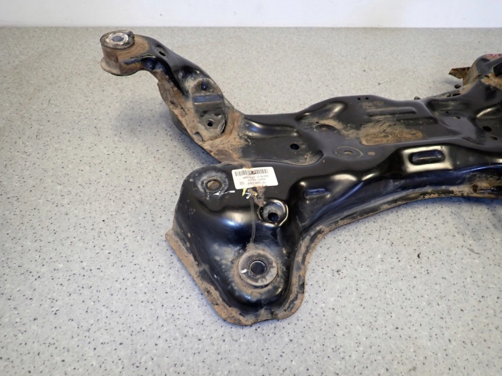 HYUNDAI i40 1.7 CRDI 11- SANKI BELKA ZAWIESZENIA PRZEDNIEGO 3/6
