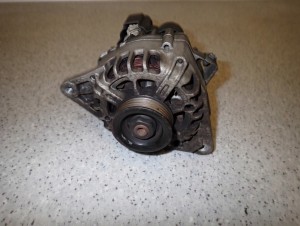 HYUNDAI MATRIX 02- 1.6 BENZYNA ALTERNATOR 3/7 MINIATURA