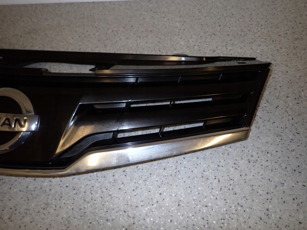 NISSAN NOTE E11 LIFT 09-12 ATRAPA ZDERZAKA GRILL 7/12