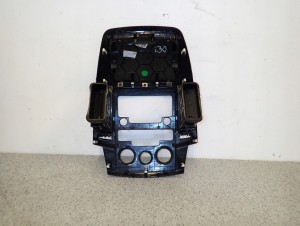 HYUNDAI i30 06-12 RAMKA RADIA KRATKA KONSOLA ŚRODKOWA 6/9 MINIATURA